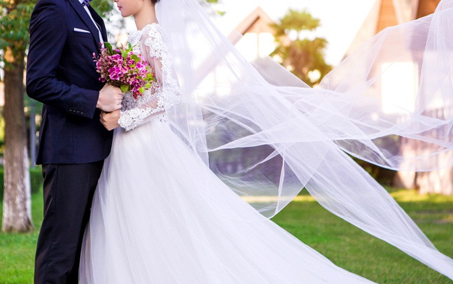 Nghe tin người yêu cũ lấy vợ, 10 cô bạn gái 'hợp sức' tặng món quà cưới siêu độc khiến dân tình xôn xao Ảnh 2