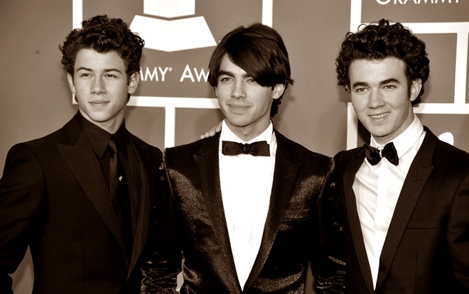 Người hâm mộ 'mừng mừng tủi tủi': sau 6 năm, Jonas Brother chuẩn bị tái hợp! Ảnh 2