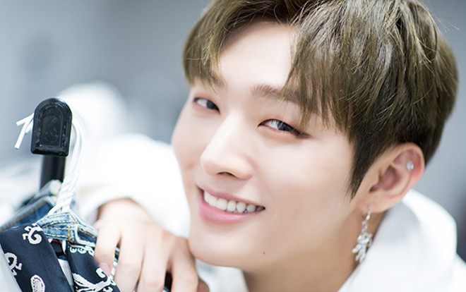 Cựu trưởng nhóm Yoon Jisung (WANNA ONE): 'Bọn tôi nói chuyện với nhau mỗi ngày từ lúc tan rã' Ảnh 2