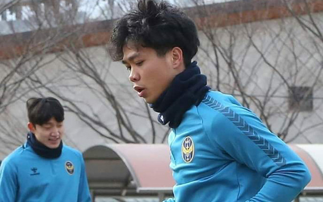 Clip đầy đủ pha solo ghi bàn như chốn không người của Công Phượng cho Incheon United Ảnh 2