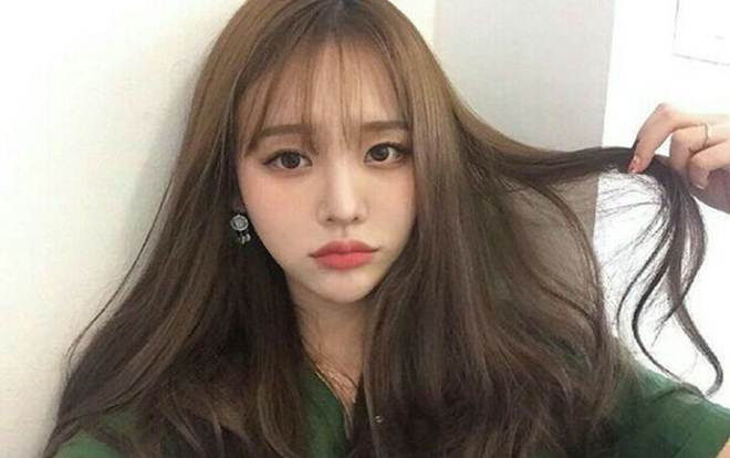 Tips cho nàng tránh xa mái tóc bết dính, đầy mồ hôi sau khi ra đường nóng bức Ảnh 2