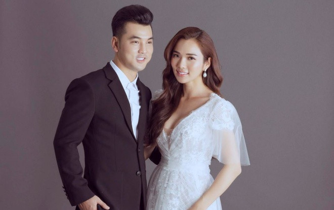 Vợ chồng Ưng Hoàng Phúc vui mừng thông báo đang mang thai nhóc tì thứ 3 Ảnh 2