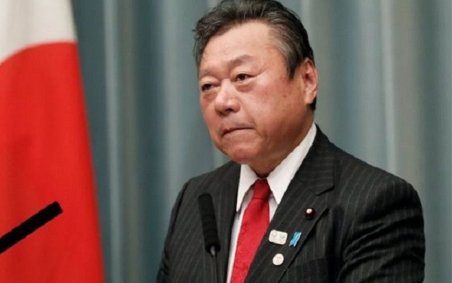 Bộ trưởng Nhật Bản xin lỗi vì muộn họp 3 phút Ảnh 2