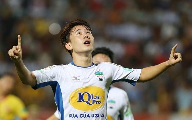 Văn Toàn, Minh Vương rực sáng, HAGL thắng đậm Khánh Hòa Ảnh 2