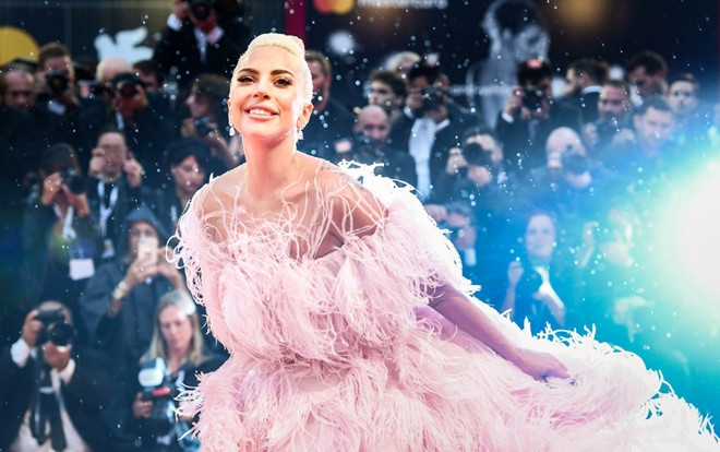 Cú 'hattrick' Grammy - Oscar chẳng phải đã nằm trọn trong tay Lady Gaga? Ảnh 2