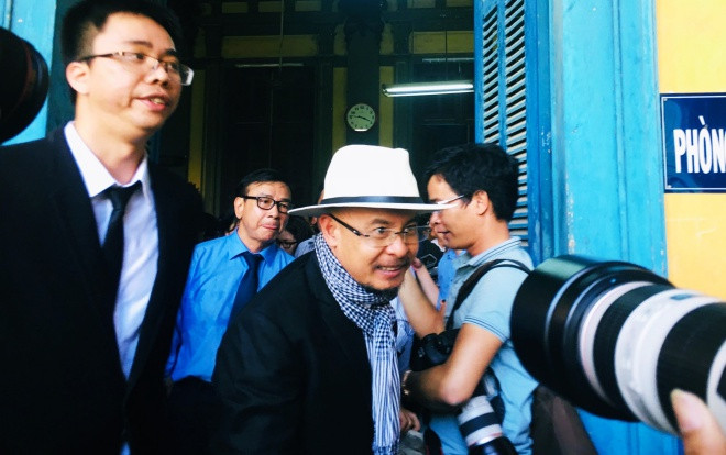 Đặng Lê Nguyên Vũ: 'Ba năm nuôi con không tăng lên được một ký thì bà Thảo làm nữ doanh nhân giỏi để làm gì?' Ảnh 2