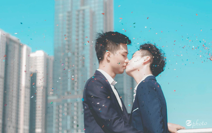 ‘Sẽ ở bên em đến hết kiếp này, chán chường để lại kiếp sau’: Lời gắn kết tình yêu giữa hai chàng trai Việt Ảnh 2