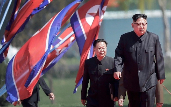 Chủ tịch Kim Jong Un là fan VIP MU: Mơ xuất ngoại cầu thủ đến Premier League Ảnh 2