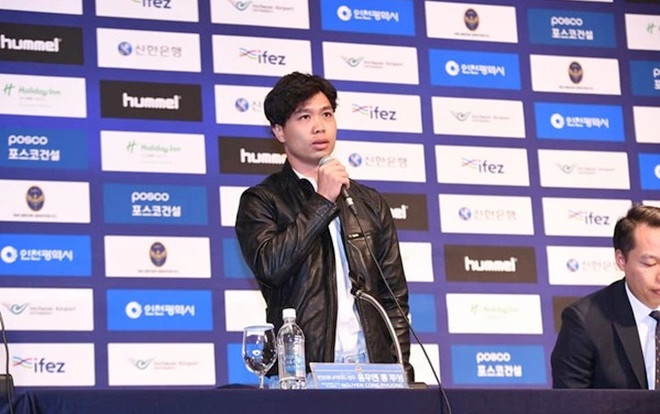 Công Phượng đáp trả đầy thông minh khi bị 'chê' thấp Ảnh 2