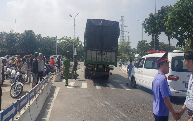Đà Nẵng: Người phụ nữ tử vong thương tâm sau va chạm với xe tải Ảnh 2