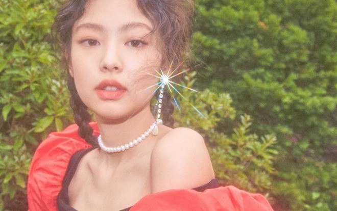 Jennie (BLACK PINK) tung loạt ảnh xinh đẹp: Liệu là thính comeback chăng? Ảnh 2