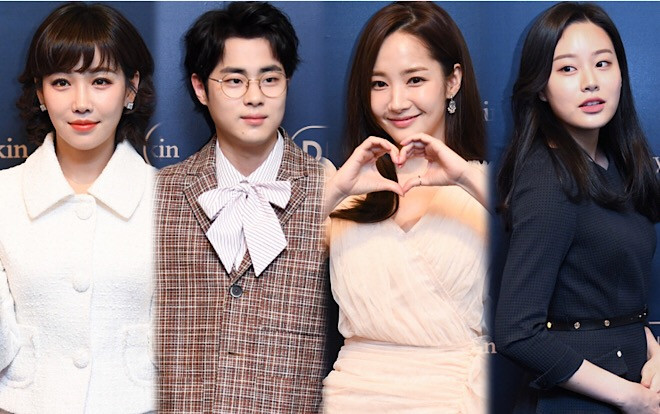 Sao 'SKY Castle' xuất hiện sau tin hẹn hò, Park Min Young khoe dáng chuẩn lấn áp 'ác nữ' Lee Yoo Ri tại sự kiện Ảnh 2