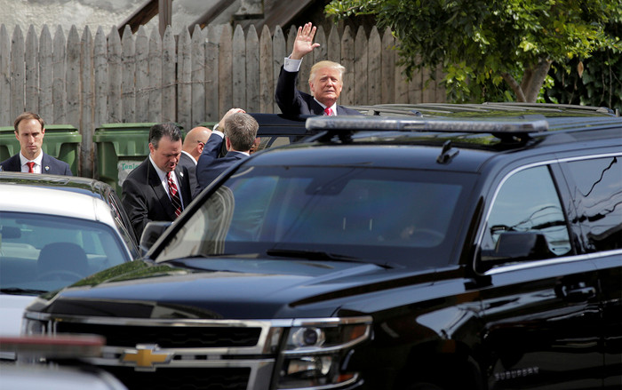 Chiếc xe này có gì đặc biệt mà được dùng rất nhiều trong đoàn xe bảo vệ Tổng thống Mỹ Donald Trump? Ảnh 2