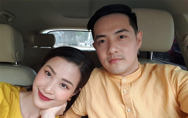 Ông Cao Thắng - Đông Nhi nhận 'bão comment' đốc thúc kết hôn khi đăng ảnh kỷ niệm 10 năm yêu nhau Ảnh 2