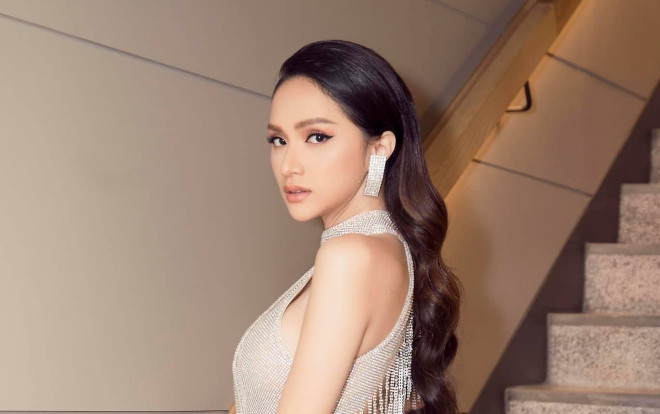 Hương Giang đáp trả ý nhị nhưng 'cực gắt' trước câu hỏi: 'Có dám đăng ảnh chưa chỉnh sửa không?' Ảnh 2