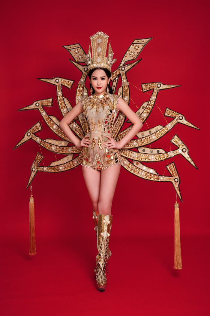 Sau án phạt thi chui, Lê Âu Ngân Anh thay đổi phong cách bất ngờ