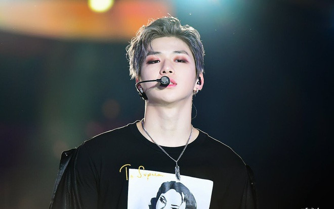 Một thời là 'Center quốc dân', thế mà Kang Daniel (WANNA ONE) cũng phải chật vật thế này hậu tan rã Ảnh 2