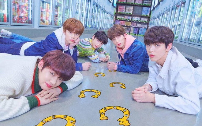 TXT debut: Netizen khen ngợi nhiều tới mức che lấp hết những lời chê bai, lý do là vì đâu? Ảnh 2