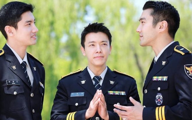 Sao Hàn nhập ngũ, người nam tính ngời ngời, người xuống sắc thảm hại Ảnh 2