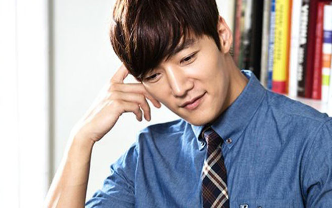 'Cận vệ' Choi Jin Hyuk gặp rắc rối thuở vào nghề: Rút cục nên cười hay khóc đây? Ảnh 2