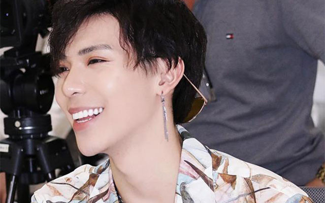 Chưa thuộc lời, Erik vẫn quyết cover và bắn rap tưng bừng 'Mượn rượu tỏ tình' Ảnh 2