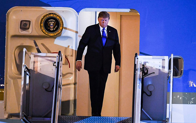 Thông tin lần đầu bật mí về chiếc Air Force One đưa Tổng thống Mỹ Donald Trump đến Hà Nội Ảnh 2