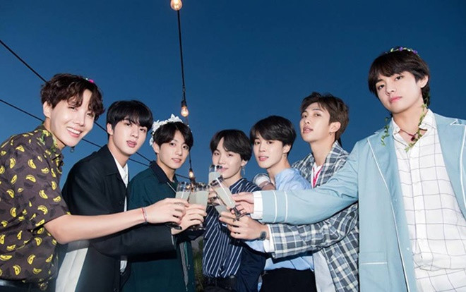 Hơn 10.000 ARMY tập trung cùng nhau vì BTS, điều gì sắp bùng nổ nữa đây? Ảnh 2