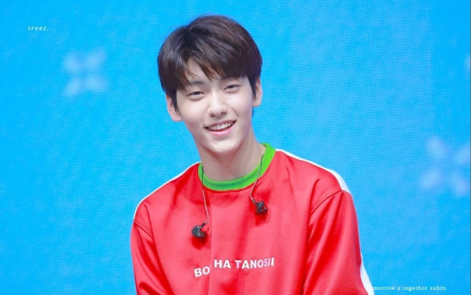 Lần đầu được nghe fanchant sẽ thế nào? Biểu cảm từ thành viên TXT khiến netizen xao xuyến Ảnh 2