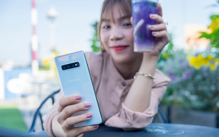Đánh giá chi tiết thiết kế Galaxy S10: Đẹp tinh tế và khác biệt! Ảnh 2