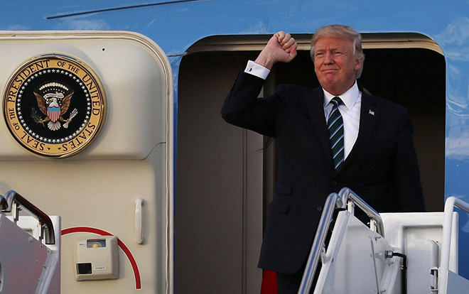 Tổng thống Mỹ Donald Trump nói điều bất ngờ sau tai nạn máy bay khiến 157 người thiệt mạng Ảnh 2