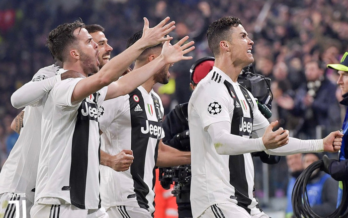 Ronaldo: 'Siêu nhân' hay kẻ sắp hết thời ăn may? Ảnh 2