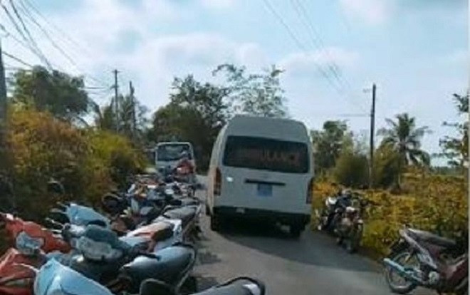 Khởi tố vụ án trộm đột nhập vào nhà bị người vợ chém tử vong sau khi sát hại người chồng ở Long An Ảnh 2