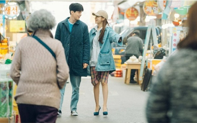'Chạm vào tim em' tập 12: Nhân Valentine trắng, Lee Dong Wook - Yoo In Na ngọt lịm như cặp vợ chồng mới cưới Ảnh 2