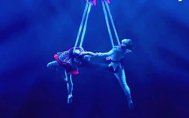 Hóa 'chú hề ma quái', cặp vũ công nhí Việt Nam khiến giám khảo trầm trồ trong đêm Bán kết 'Asia Got Talent' Ảnh 2