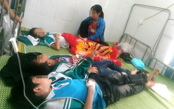 Thái Nguyên: 23 học sinh tiểu học nhập viện cấp cứu sau khi uống sữa đậu nành miễn phí Ảnh 2