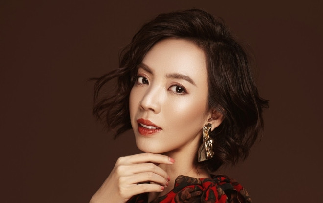 Fan 'sốc toàn tập' khi Thu Trang bất ngờ chia sẻ ảnh 'trước và sau phẫu thuật' Ảnh 2