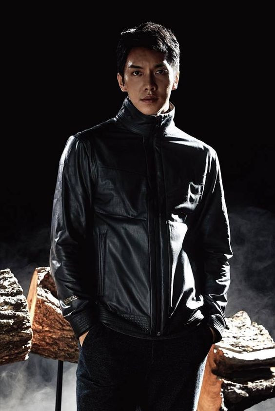 Kiểm tra ảnh thẻ thời đi học của 'Tôn Ngộ Không' Lee Seung Gi để biết nhan sắc thật sự
