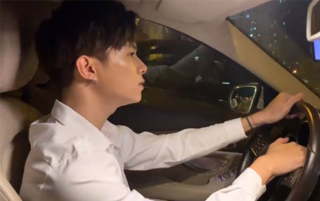 Anh Tú khoe góc nghiêng thần thánh khi cover bài mới, fan 'bắt đền': 'Làm tan nát trái tim em rồi' Ảnh 2