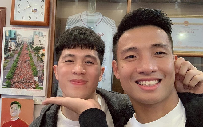 Tư Dũng âu yếm gọi Trọng Ỉn là ‘mình’, còn cùng nhau nấu ăn tình bể bình khiến các fan được dịp 'đẩy thuyền' Ảnh 2