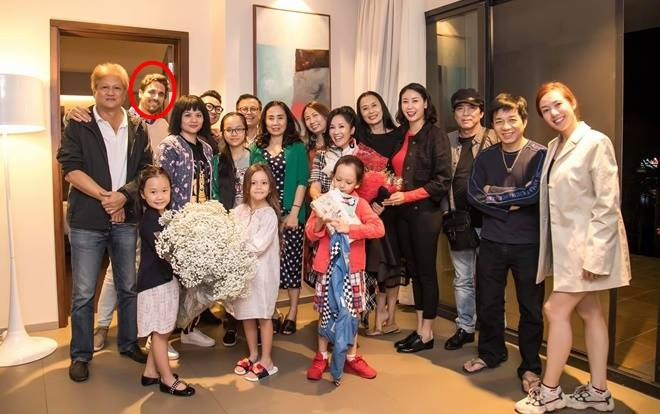 Người tình tin đồn xuất hiện trong ngày sinh nhật ‘cô Bống’ Hồng Nhung Ảnh 2