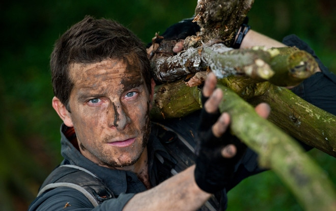 Phần tiếp theo của 'Bandersnatch' từ Netflix cho phép khán giả quyết định khả năng sống sót của Bear Grylls Ảnh 2