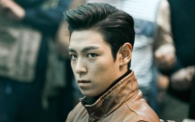 Đến lượt T.O.P (BIG BANG) dính nghi vấn được đãi ngộ đặc biệt khi nhập ngũ, V.I.P đứng ngồi không yên Ảnh 2