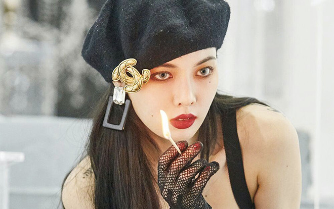 Không nghi ngờ gì nữa, HyunA - Nữ thần tượng KPop sở hữu bản dance cover '7 rings' xuất sắc nhất Ảnh 2