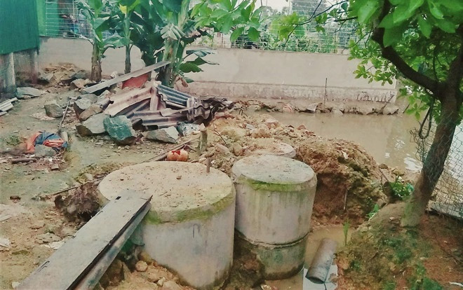 Khởi tố thầy giáo ném thanh sắt làm nhân viên tòa án gãy 5 cái răng Ảnh 2