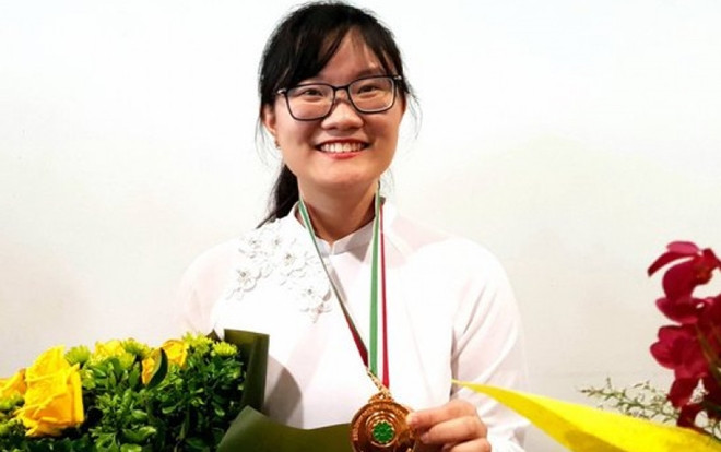 Nữ sinh 2000 đạt kỷ lục điểm thi Olympic cao nhất thế giới giành học bổng toàn phần ở ĐH MIT Ảnh 2