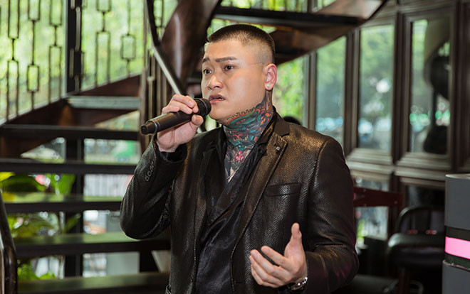 Vũ Duy Khánh: 'Trong nghệ thuật không có khái niệm ngôi sao, tất cả đều ngang nhau' Ảnh 2