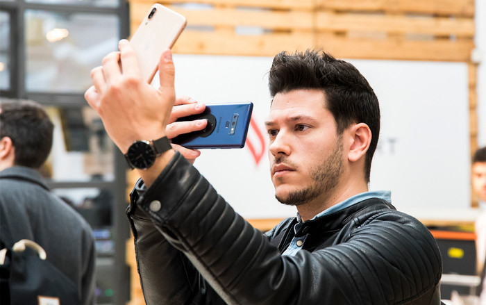 Điện thoại 'made in Vietnam' Vsmart chính thức có mặt tại Tây Ban Nha Ảnh 2