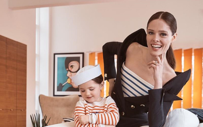 Siêu mẫu tạo dáng Coco Rocha cùng con gái cưng 'xuất thần' khi chụp ảnh tạp chí Ảnh 2