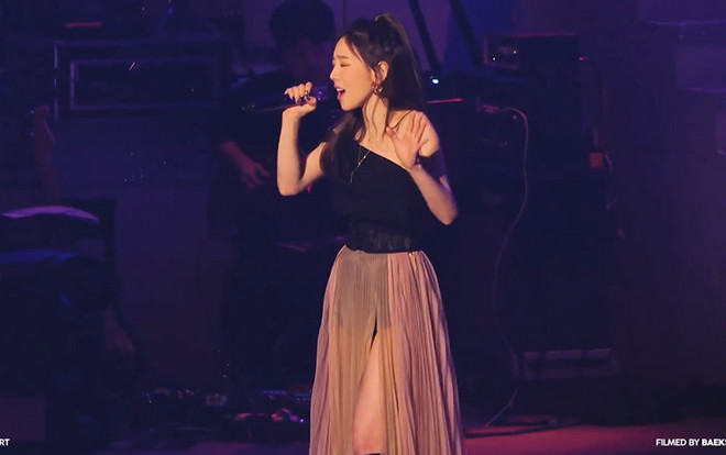 Bản live 'Four Seasons' đầu tiên từ Taeyeon: Đẳng cấp live như 'nuốt đĩa' là có thật Ảnh 2