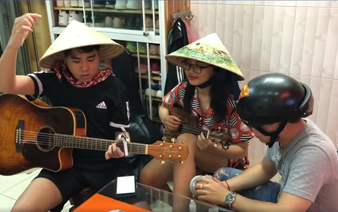 Clip: Xem ngay 'Liên khúc 3 miền' phiên bản… chuẩn Chị Bảy từ Phương Mỹ Chi - Quang Nhật (The Voice Kids) Ảnh 2